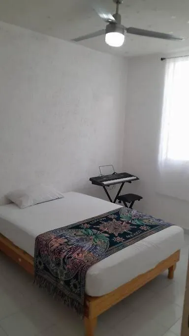2 Double Bedrooms 1 Bath Puerto Morelos 10 Minutes To The Beach
