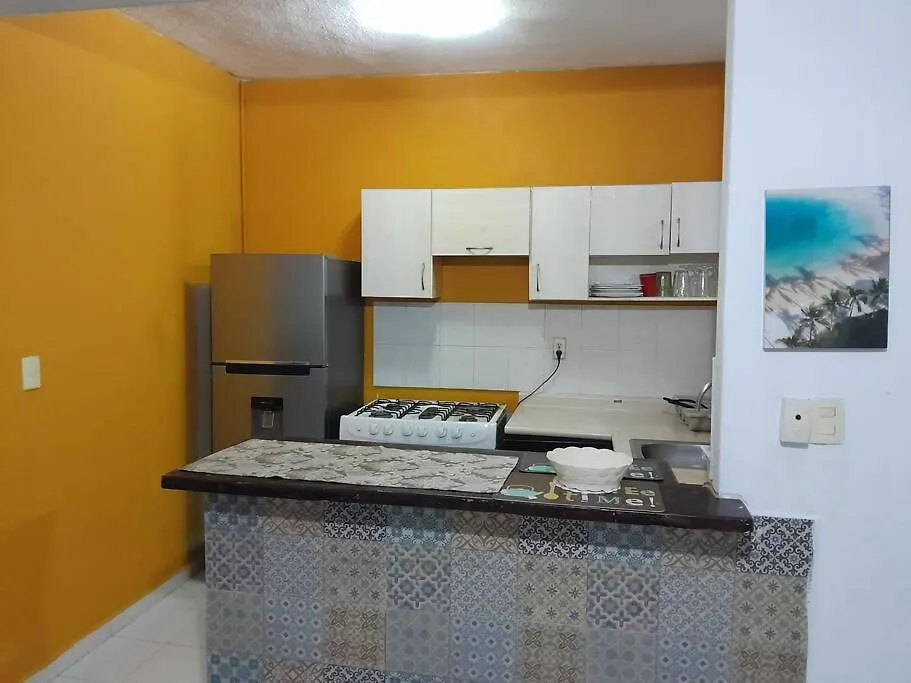 2 Double Bedrooms 1 Bath Puerto Morelos 10 Minutes To The Beach Holiday home